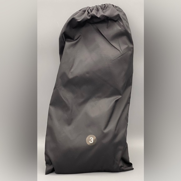 YZY PODS (Yeezy Pods) Size 3 (US 11-13) - Black - YZYPODBLK - Brand New, In Hand - Picture 3 of 3